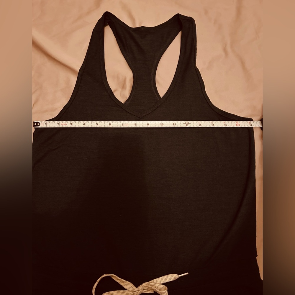 Vuori Lux Jumpsuit Size Small - Picture 10 of 15